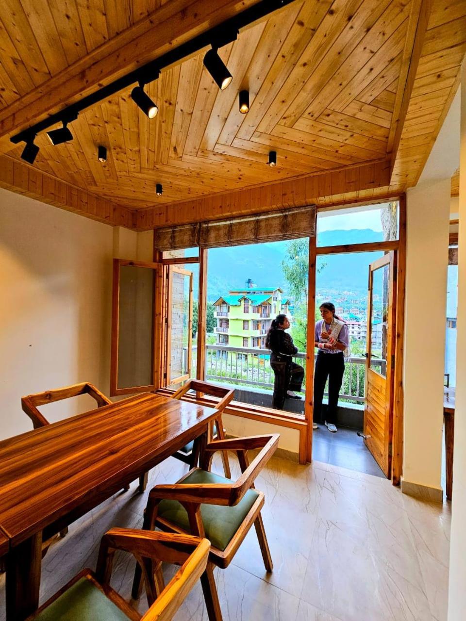 Meraki Khang Manali 外观 照片